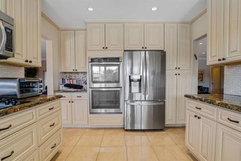 4000 N 36th Avenue Hollywood FL 33021
