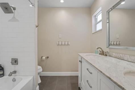 4000 N 36th Avenue Hollywood FL 33021