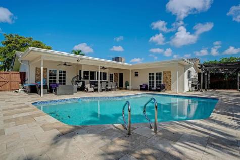 4000 N 36th Avenue Hollywood FL 33021