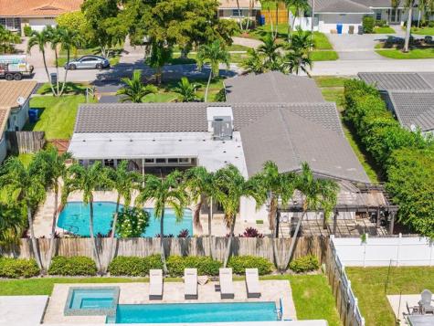 4000 N 36th Avenue Hollywood FL 33021