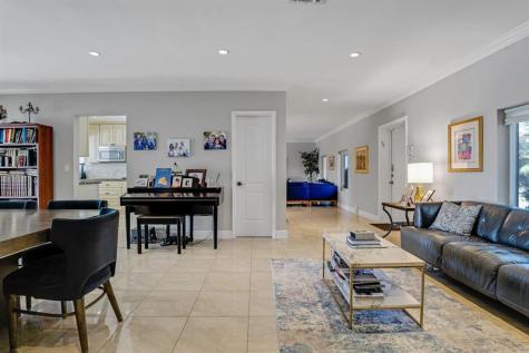 4000 N 36th Avenue Hollywood FL 33021