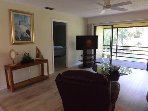 400 18TH Street F7 Vero Beach FL 32960