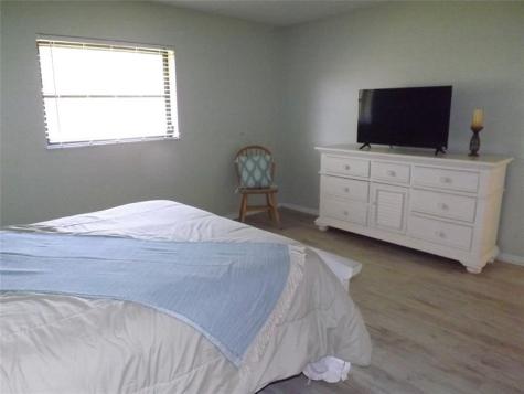 400 18TH Street F7 Vero Beach FL 32960