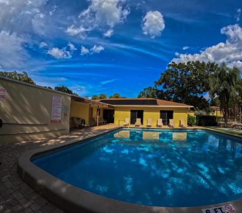 400 18TH Street F7 Vero Beach FL 32960