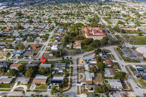 241 W 20th Street Riviera Beach FL 33404