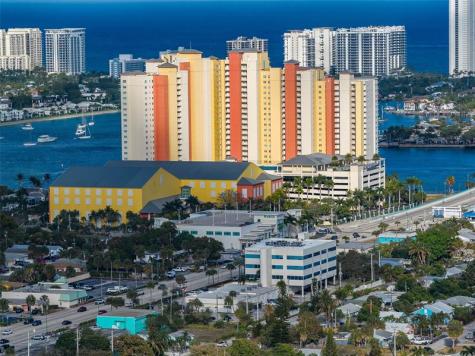 241 W 20th Street Riviera Beach FL 33404