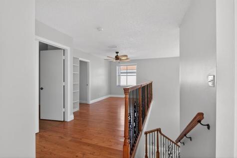 3385 Seabreeze Lane Margate FL 33063