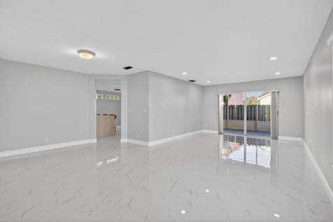3385 Seabreeze Lane Margate FL 33063