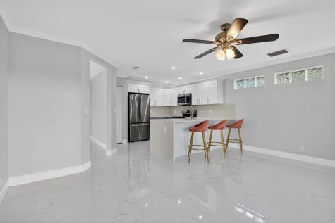 3385 Seabreeze Lane Margate FL 33063