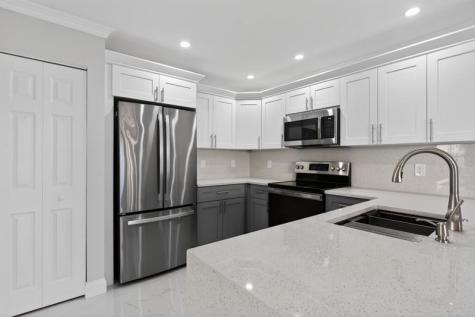 3385 Seabreeze Lane Margate FL 33063