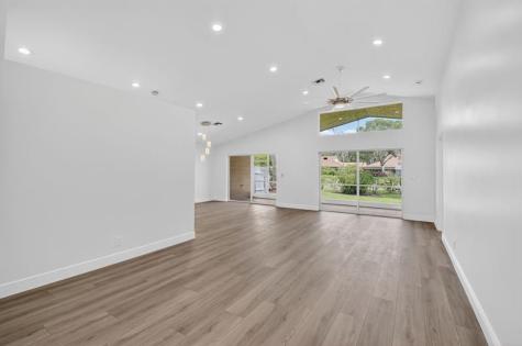 5891 Royal Isles Boulevard Boynton Beach FL 33437
