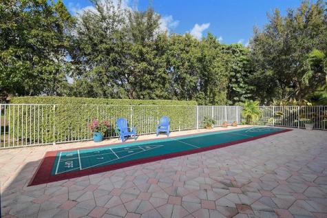 5891 Royal Isles Boulevard Boynton Beach FL 33437
