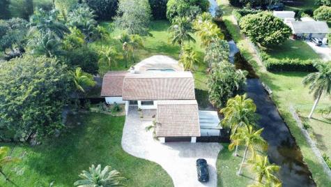 11460 SW 1st Court Plantation FL 33325