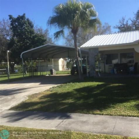 815 Caribbean Clewiston FL 33440