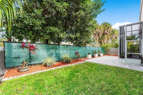 5337 Flamingo Place Coconut Creek FL 33073