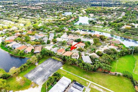 5337 Flamingo Place Coconut Creek FL 33073