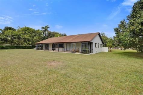 17870 SW 272nd Street Homestead FL 33031
