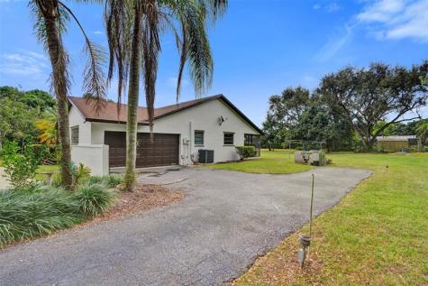17870 SW 272nd Street Homestead FL 33031