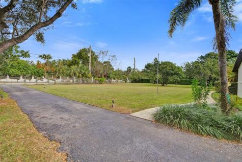 17870 SW 272nd Street Homestead FL 33031