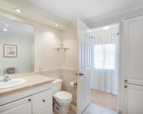 5279 NW 4th Terrace Deerfield Beach FL 33064