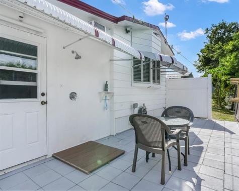 5279 NW 4th Terrace Deerfield Beach FL 33064