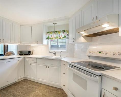 5279 NW 4th Terrace Deerfield Beach FL 33064