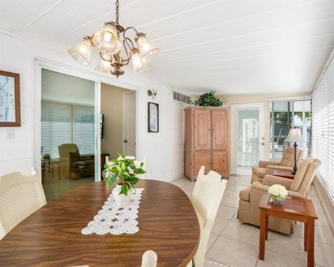 5279 NW 4th Terrace Deerfield Beach FL 33064