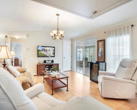 5279 NW 4th Terrace Deerfield Beach FL 33064