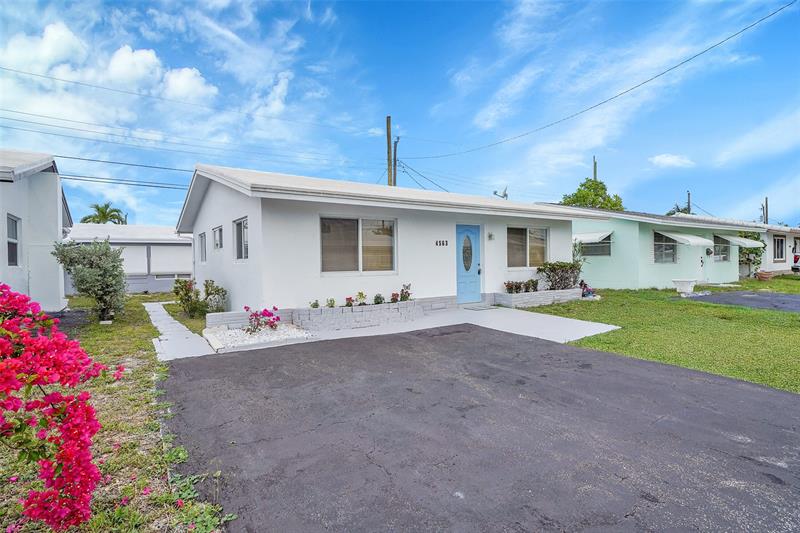 4563 NW 16th Terrace Tamarac FL 33309