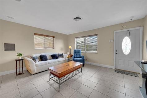 4563 NW 16th Terrace Tamarac FL 33309