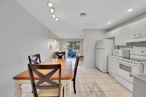 4563 NW 16th Terrace Tamarac FL 33309