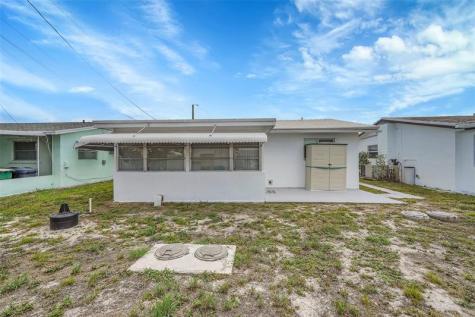4563 NW 16th Terrace Tamarac FL 33309