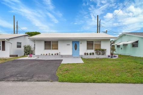 4563 NW 16th Terrace Tamarac FL 33309