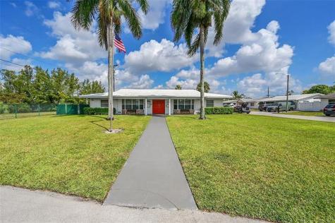 4563 NW 16th Terrace Tamarac FL 33309