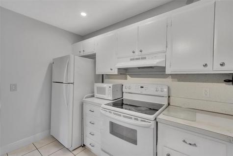 4563 NW 16th Terrace Tamarac FL 33309