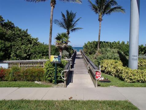 5369 Compass Cove Place Hutchinson Island FL 34949