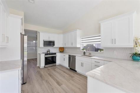 131 NW 187th Avenue Pembroke Pines FL 33029