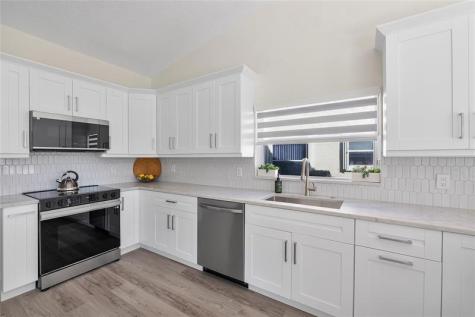 131 NW 187th Avenue Pembroke Pines FL 33029