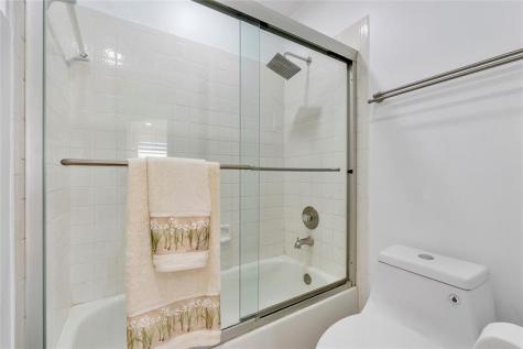 131 NW 187th Avenue Pembroke Pines FL 33029
