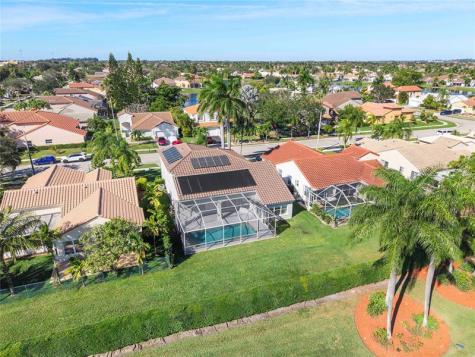 131 NW 187th Avenue Pembroke Pines FL 33029