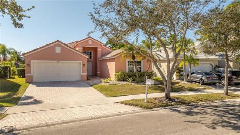 1041 SW Cedar Falls Drive Weston FL 33327