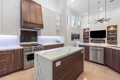 127 Swan Avenue Plantation FL 33324