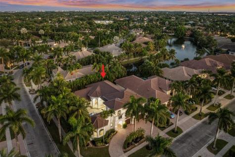 127 Swan Avenue Plantation FL 33324