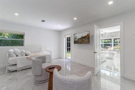 15201 SW 74th Place Palmetto Bay FL 33157
