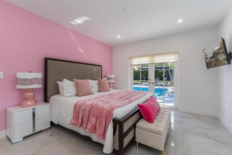 15201 SW 74th Place Palmetto Bay FL 33157