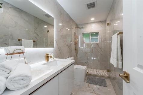 15201 SW 74th Place Palmetto Bay FL 33157