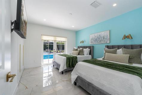 15201 SW 74th Place Palmetto Bay FL 33157