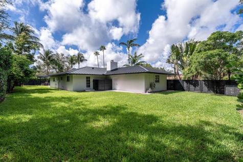 15201 SW 74th Place Palmetto Bay FL 33157