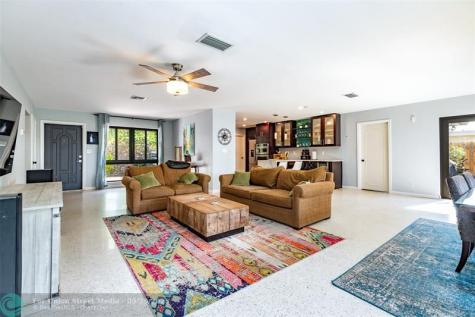 2113 NE 62nd Street Fort Lauderdale FL 33308