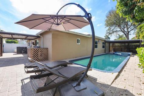 4980 SW 8th Court Margate FL 33068
